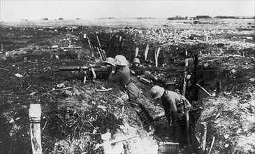 World War I   : Machine gun