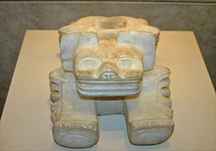 Ocelot shaped offering vessel from Teotihuacan
