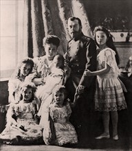 Family of Tsar Nicholas II of Russia photographed in 1904-05