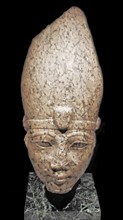 Head of Hatshepsut or Thutmose 111