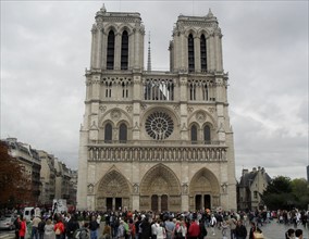 Exterior façade of the Cathedral of Notre Dame