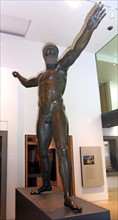 Bronze statue Zeus