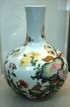 Vase bottle called a Tianqiuping