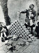 Hyperinflation of German currency, 1923