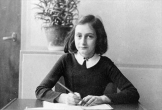 Anne Frank's diary charts