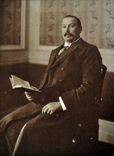 General the Right Honourable Louis Botha (1862-1919).