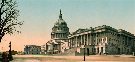 The Capitol at Washington c1902.