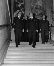 Attorney General and FBI head arrive at U.S. Attorneys Conference, 1939