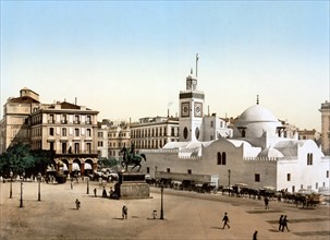 Government place, Algiers, Algeria, 1899.