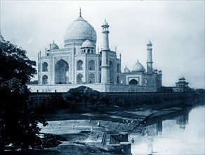 Photograph of the Taj Mahal, Agra, India