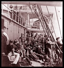 Group of Jewish emigrants from Russia or the Ukraine reach the USA 1900