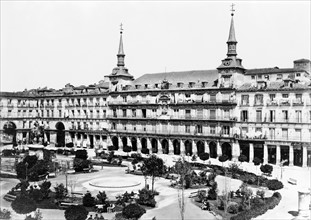 1880, Madrid, Spain. Scene in the Plaza Mayor