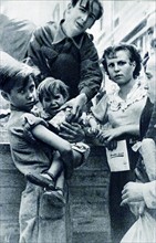 children prepare to leave Spain during the Spanish Civil War