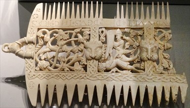 English or Welsh medieval Comb. elephant ivory, About 1080-1100