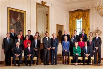 Photograph of President Barack Obama with full cabinet