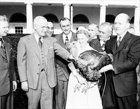 president Harry Truman of the USA, pardons the thanksgiving turkey 1947