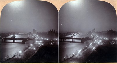 stereoscopic photograph overlooking the River Thames