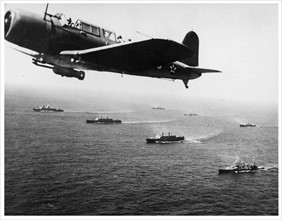 Photograph of a Convoy WS-12 en route to Cape Town