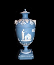 English pottery Vase by Josiah Wedgwood in Jasperware, about 1780