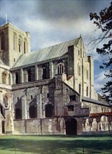 Tower and south transept of Winchester cathedral 1938