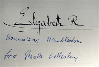 Signature of Queen Elizabeth II of the United Kingdom