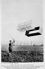 Exploring the upper air with a weather box kite