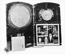 inside view of a Ferranti wireless radio unit
