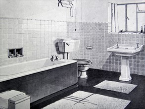 Photograph of a 1950s bathroom
