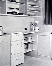 Basic 1960s kitchen