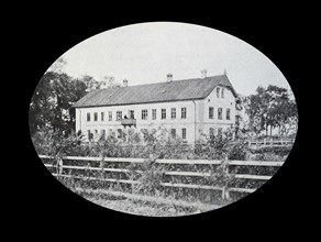 Photograph of the exterior of a 19th Century estate in Sweden