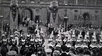 The Queen's Procession