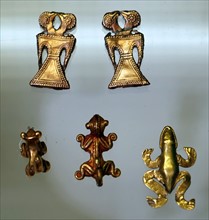 Gold objects from Colombia