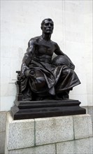 statue by Albert Toft
