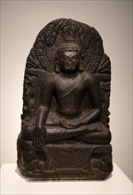Statue in stone depicting the Buddha Shakyamuni