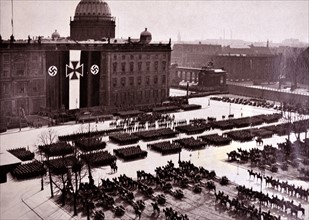 German army recruits pass out at graduation from training with a parade through Berlin 1935