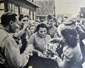 WWII: patriotic French women