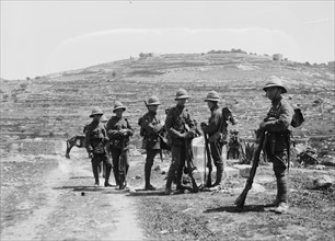 British soldiers outside Jerusalem