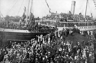 RMS Victorian  used in World War I as an auxiliary cruiser, to transport troops and cargo
