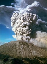 volcanic eruption occurred at Mount St. Helens