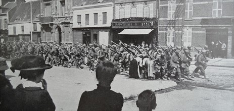 German army occupies the french town of Amiens 1914. At the start of the WWI