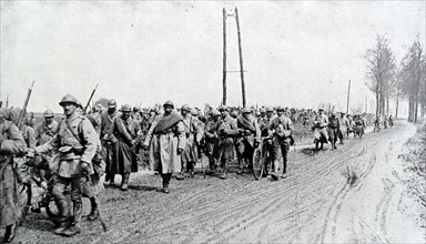 French infantry on the move during WWI