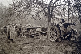 french  artillery fire in a battle during WWI