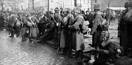WWI: Russian Columnin Warsaw, Poland 1915