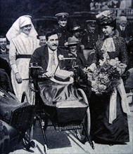 Queen Alexandra of Great Britain visits wounded ex-servicemen