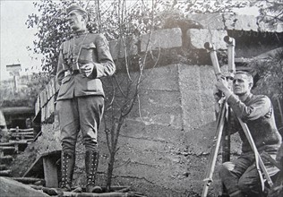 American military observers use an abandoned German position at Montsec
