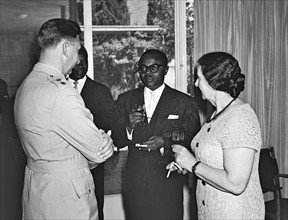 Photograph of Maurice Yaméogo meeting with Golda Meir
