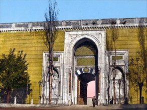 Imperial gate, Topkapi Palace