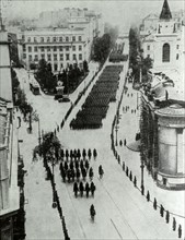 German troops enter Warsaw to empty streets. During the invasion of Poland 1939