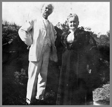 Mark Twain with Anna Laura (Elizabeth) Hawkins Frazer
