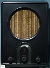 A Volksempfänger, German Radio
